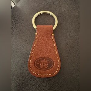 Dooney‎ & Bourke Women’s dark Tan Leather Keychain NWOT Gold FOB key ring